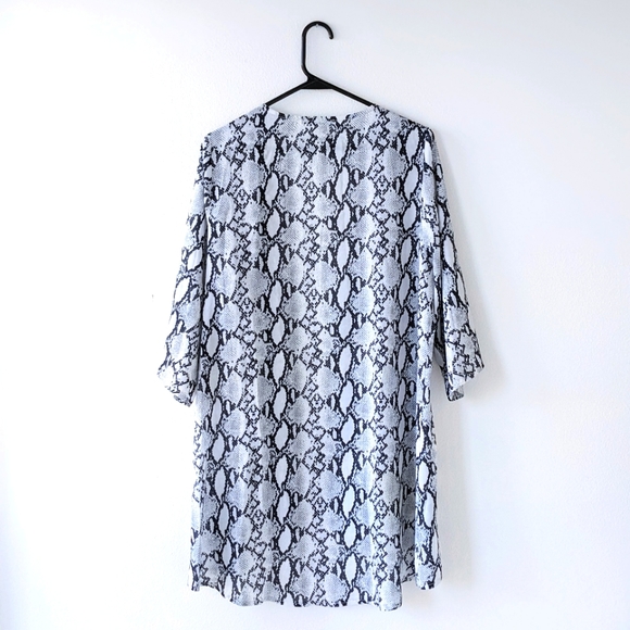 Pink Milly Flowy Kimono Cardigan, Small, Snakeskin Print - Picture 2 of 2